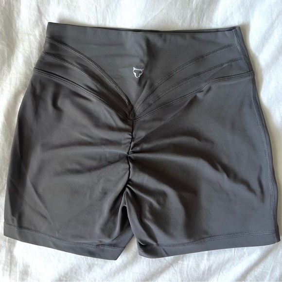 Set of 4 🏋️ Tom Tiger Workout Shorts - Picture 5 of 9